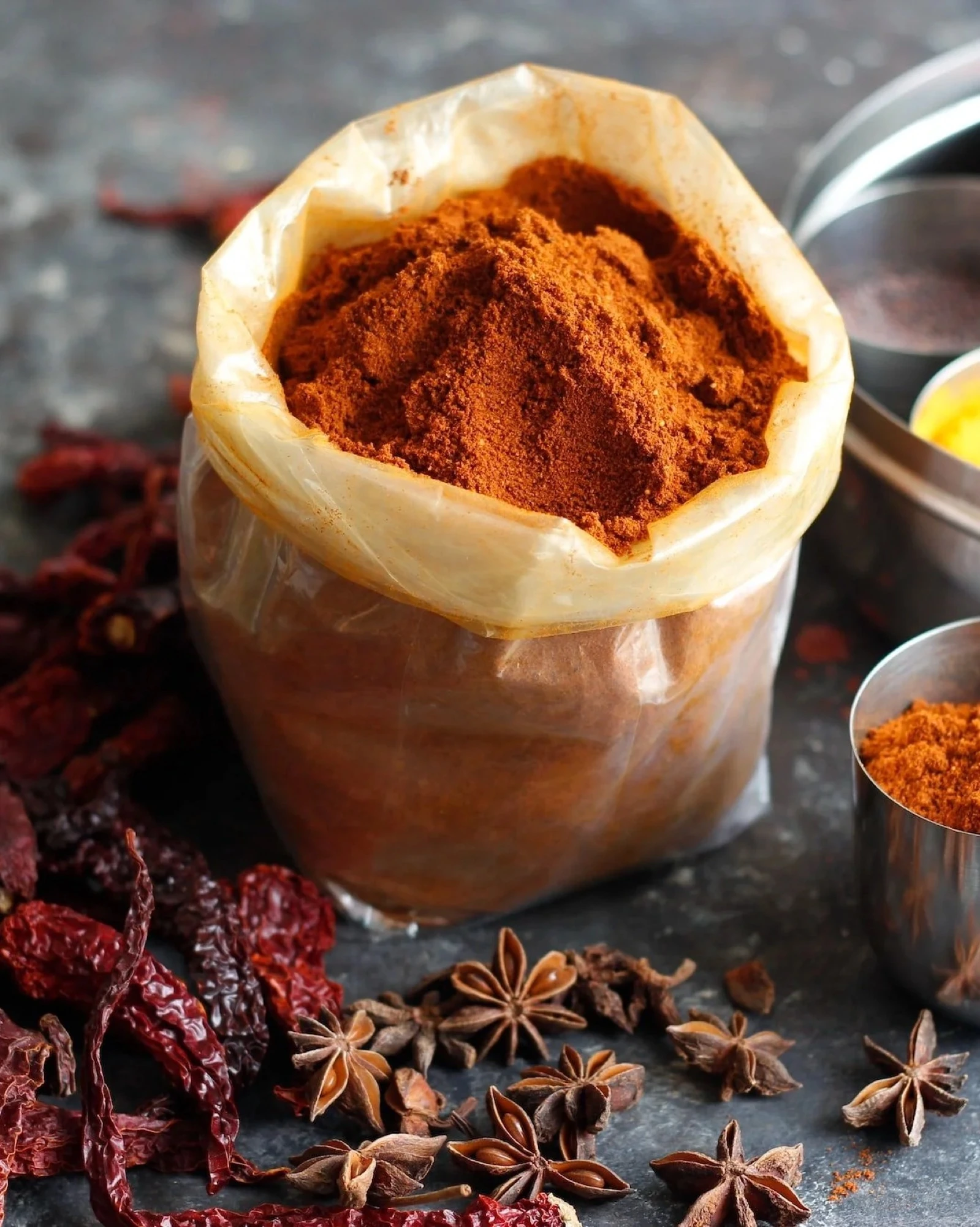 Turmeric root and powder